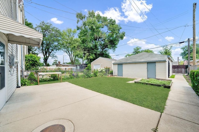 3209 S Harding Ave, Chicago, IL 60623 - view of patio featuring an outdoor structure