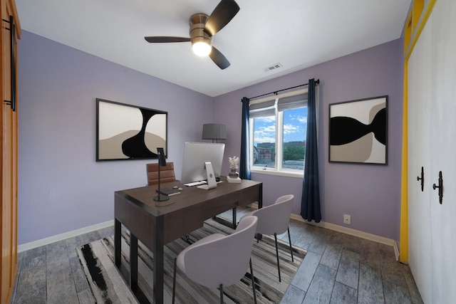 5200 N Rockwell St Unit 3N, Chicago, IL 60625 - home office with wood finished floors and a ceiling fan