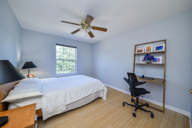3142 Bennett Pl, Aurora, IL 60502 - bedroom with wood finished floors and a ceiling fan