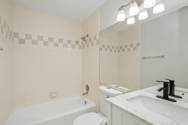 4721 S Woodlawn Ave Unit E, Chicago, IL 60615 - bathroom featuring bathtub / shower combination and vanity