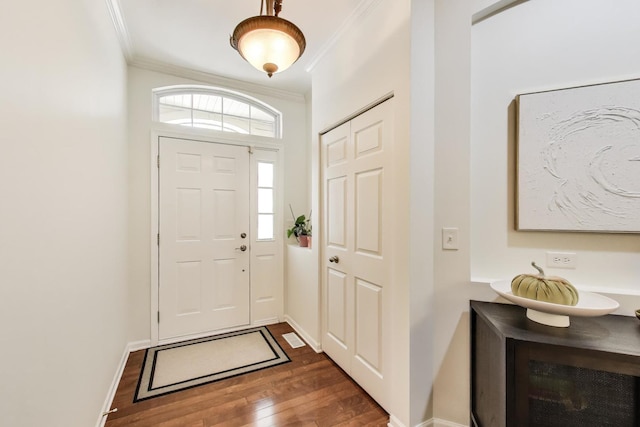 2302 Sandy Creek Dr, Algonquin, IL 60102 - entryway featuring ornamental molding and wood finished floors