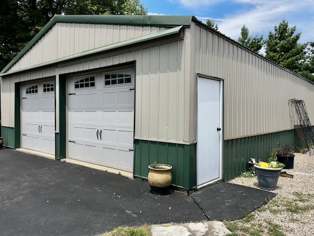 6119 Little Galilee Rd, Clinton, IL 61727 - view of detached garage