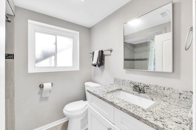 1259 Durham Dr, Wheaton, IL 60189 - bathroom featuring vanity and curtained shower