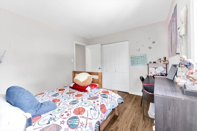 1259 Durham Dr, Wheaton, IL 60189 - bedroom featuring wood finished floors and a closet