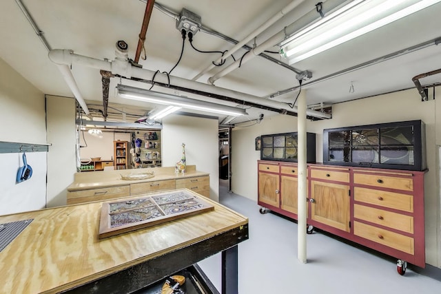 210 Berry Pkwy, Park Ridge, IL 60068 - interior space featuring finished concrete floors