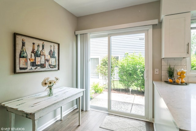 915 Suffolk Ct, Libertyville, IL 60048 - photo 9