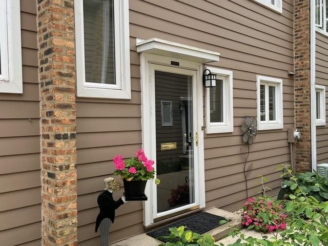 313 Hawthorn Ave Unit F, Glencoe, IL 60022 - entrance to property