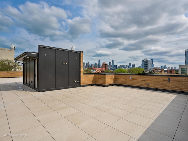 2832 N Racine Ave Unit 2W, Chicago, IL 60657 - view of patio with a view of skyline