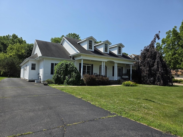 10381 Country Ln, Beach Park, IL 60087 - photo 1