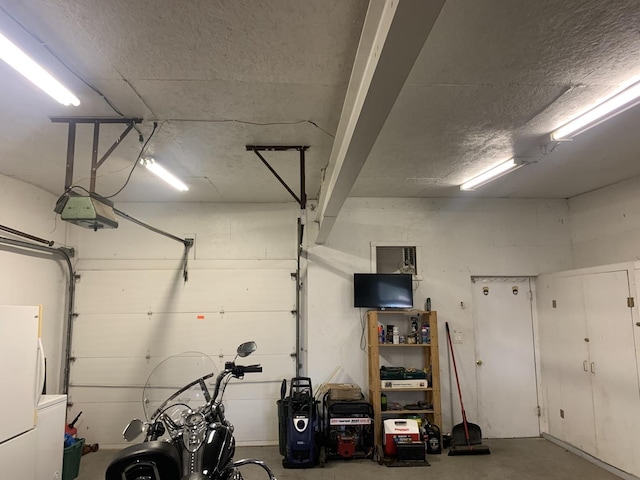 353 W Porter St, Oglesby, IL 61348 - view of garage