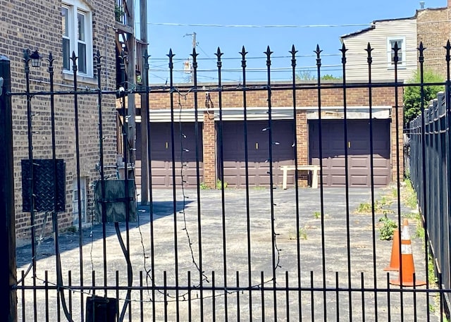 108 W 81st St, Chicago, IL 60620 - view of gate
