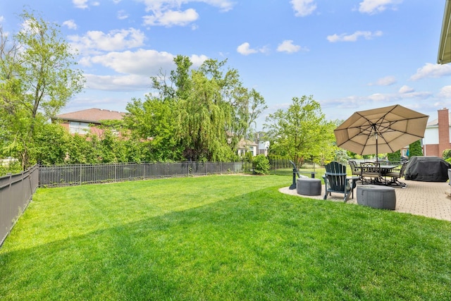 1215 Pendleton Dr, Lemont, IL 60439 - fenced backyard with a patio area