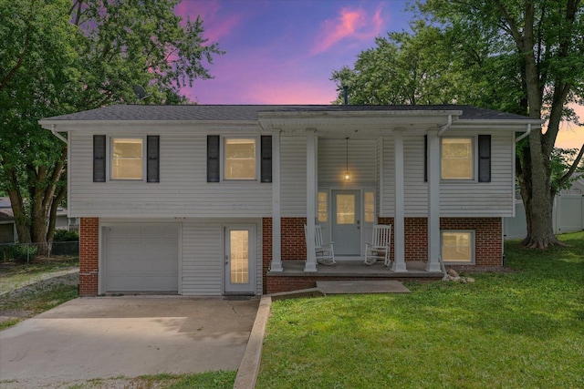 106 S Lake Of The Woods Rd, Mahomet, IL 61853 - photo 3