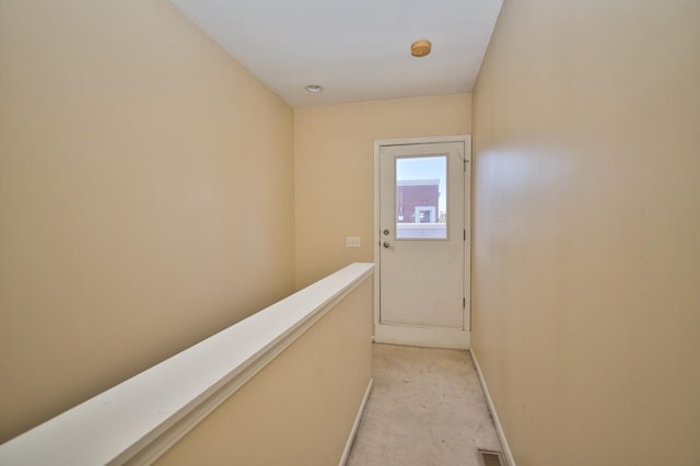 353 E Eastgate Pl, Chicago, IL 60616 - corridor featuring light colored carpet and an upstairs landing