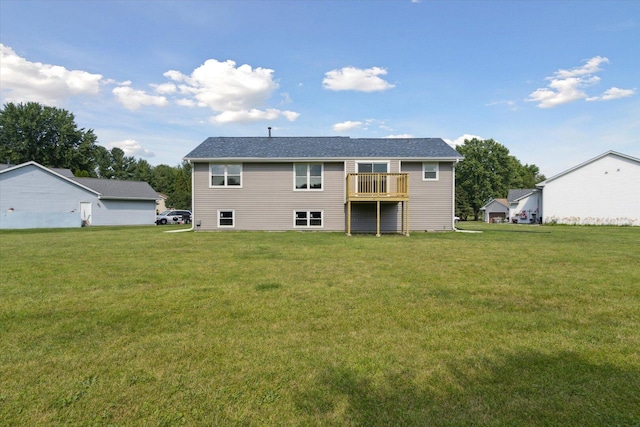113 New Brunswick Ln, Poplar Grove, IL 61065 - rear view of house with a yard