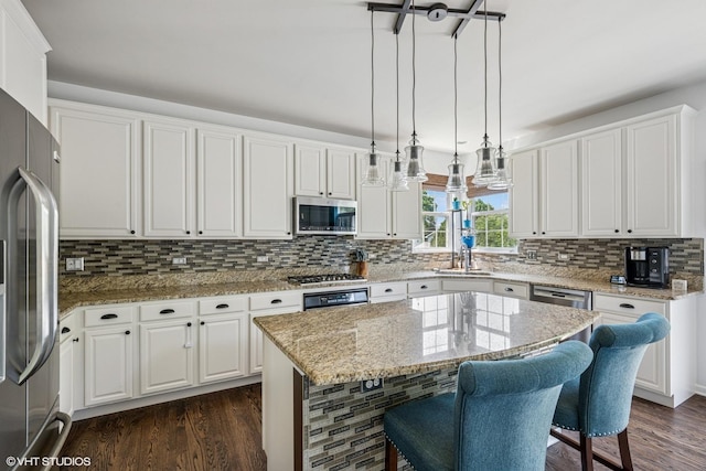 350 Sterling Cir, Cary, IL 60013 - photo 5