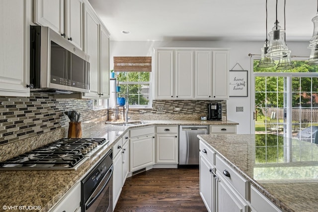 350 Sterling Cir, Cary, IL 60013 - photo 6
