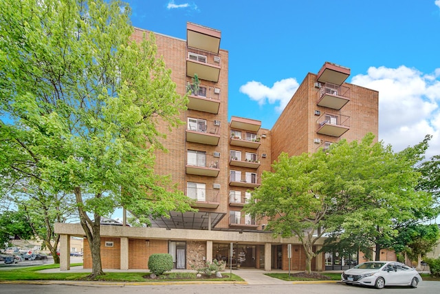 7830 W N Ave Unit 505, Elmwood Park, IL 60707 - photo 1