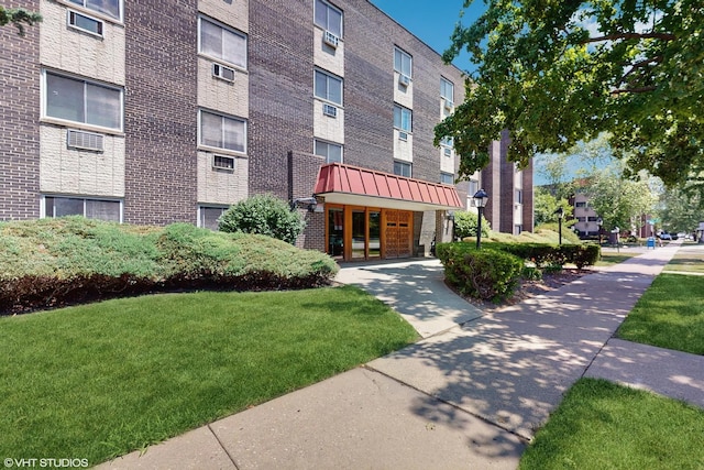 4700 Old Orchard Rd Unit 310, Skokie, IL 60076 - view of building exterior