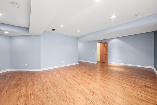 6443 Davane Ct, Downers Grove, IL 60516 - empty room with light wood-style flooring and recessed lighting