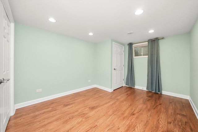 6443 Davane Ct, Downers Grove, IL 60516 - unfurnished bedroom with light wood-style floors and recessed lighting