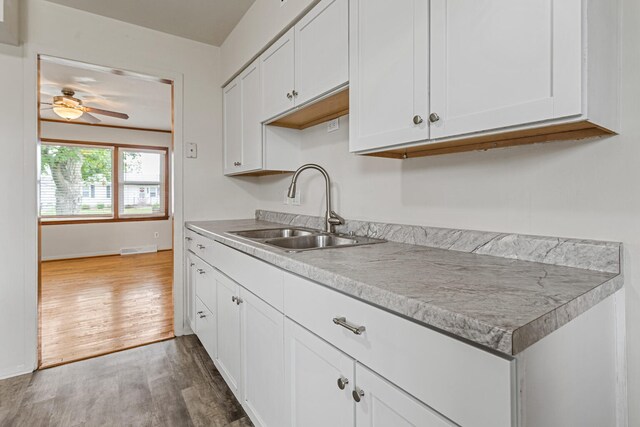 2227 Yorkshire Dr, Decatur, IL 62526 - photo 9