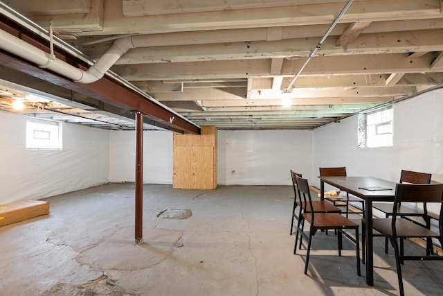 12300 Maple Ave, Blue Island, IL 60406 - view of below grade area