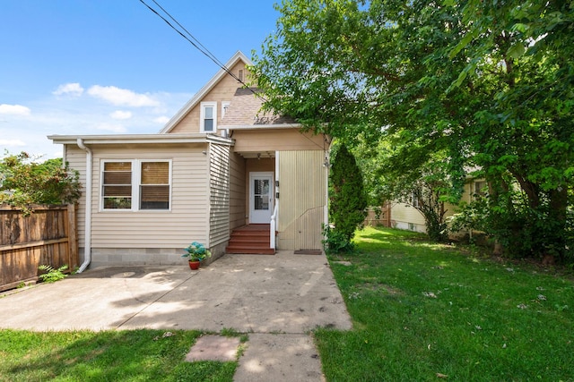 12300 Maple Ave, Blue Island, IL 60406 - view of front of home featuring a patio area and entry steps
