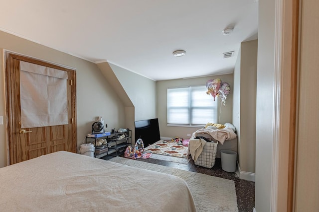 4918 S Luna Ave, Chicago, IL 60638 - bedroom with baseboards