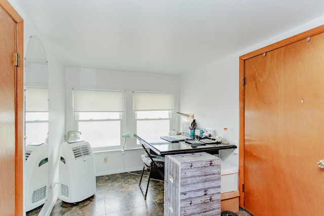 1318 N Menard Ave, Chicago, IL 60651 - view of office area