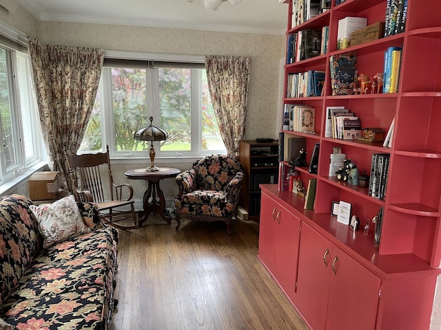 125 Thatcher Ave, River Forest, IL 60305 - sitting room featuring wood finished floors and ornamental molding