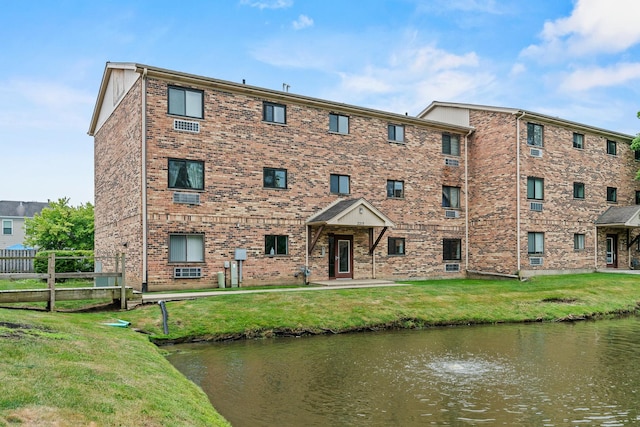 2215 Nichols Rd Unit B, Arlington Heights, IL 60004 - view of property with a water view