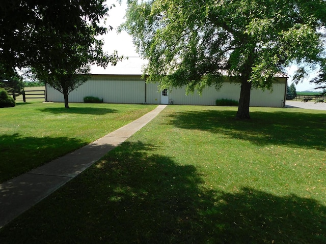 10766 E 7000n Rd, Grant Park, IL 60940 - view of yard featuring an outbuilding and an outdoor structure