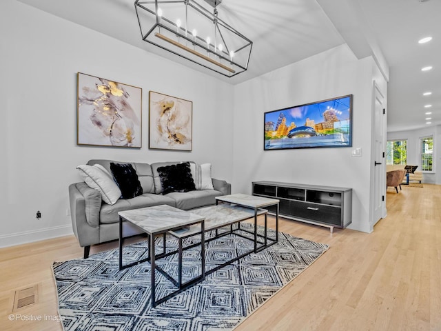 1910 W George St, Chicago, IL 60657 - photo 13