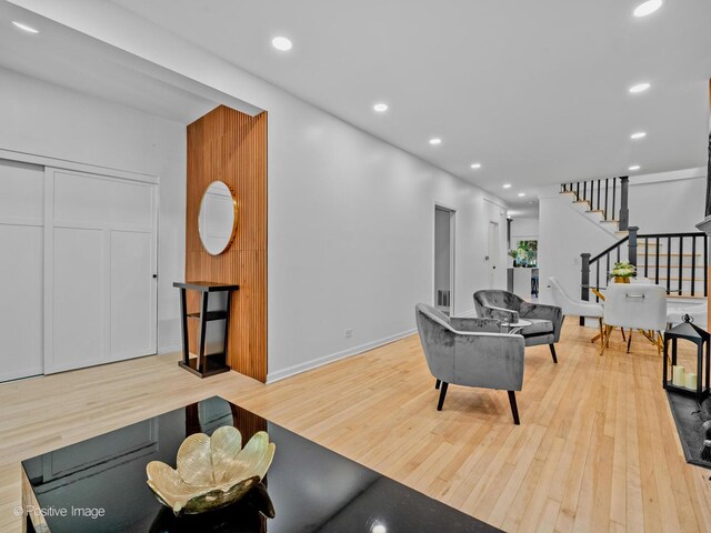 1910 W George St, Chicago, IL 60657 - photo 6