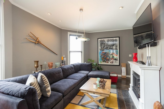 1663 W Farwell Ave, Chicago, IL 60626 - living area featuring recessed lighting, a fireplace, and crown molding