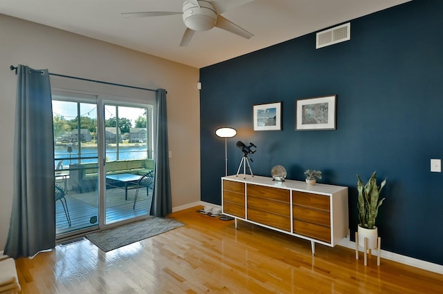 930 Candlewick Dr NE, Poplar Grove, IL 61065 - living area featuring a ceiling fan and wood finished floors