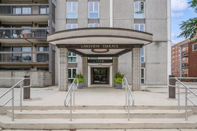 1738 Chicago Ave Unit 303, Evanston, IL 60201 - view of exterior entry