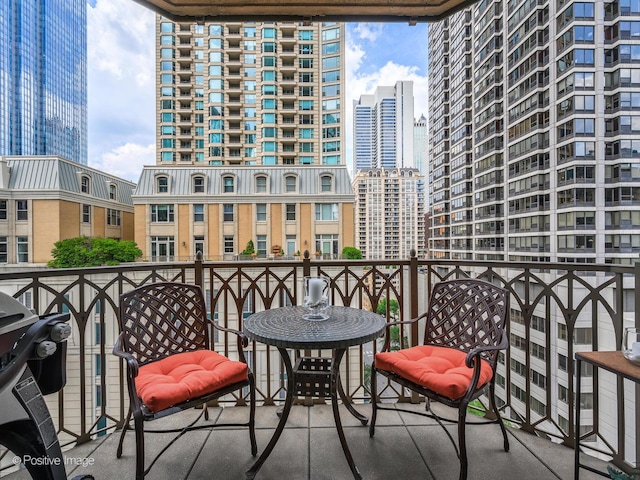 21 E Huron St Unit 1106, Chicago, IL 60611 - balcony with area for grilling and a city view
