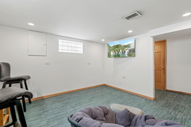 619 N 4th Ave, Maywood, IL 60153 - carpeted living area featuring baseboards and recessed lighting
