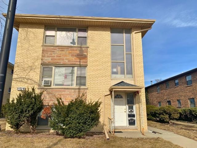 5706 St Charles Rd, Berkeley, IL 60163 - photo 1