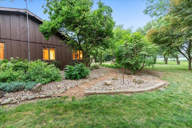 25316 E 1100 N Rd, Downs, IL 61736 - view of green lawn
