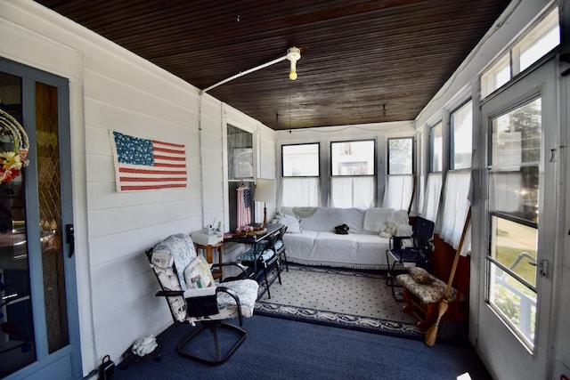 915 W Olive St, Bloomington, IL 61701 - sunroom / solarium featuring an outdoor living space