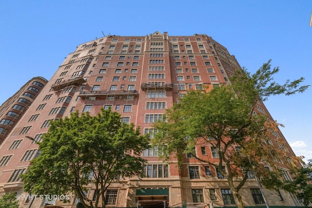3800 N Lake Shore Dr Unit 1B, Chicago, IL 60613 - view of apartment building / complex