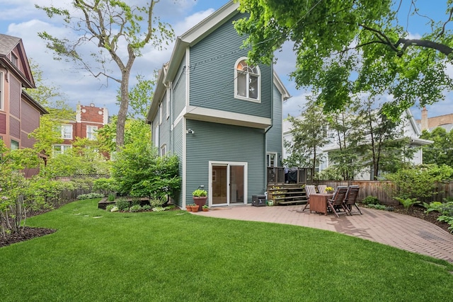 6723 N Greenview Ave, Chicago, IL 60626