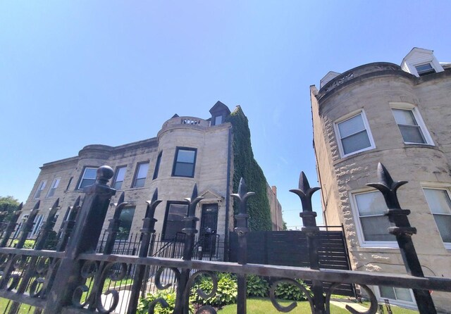 6442 S Ingleside Ave, Chicago, IL 60637 - photo 2