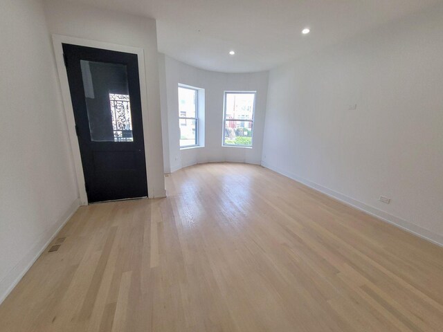 6442 S Ingleside Ave, Chicago, IL 60637 - photo 3