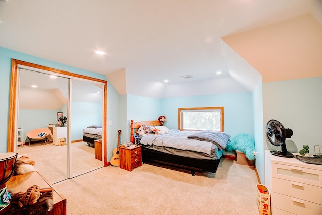 1533 E 1400 N Rd, Crescent City, IL 60928 - carpeted bedroom featuring vaulted ceiling, recessed lighting, and a closet