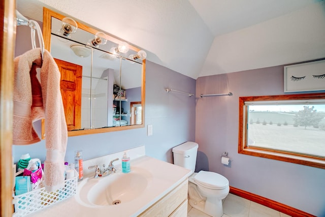 1533 E 1400 N Rd, Crescent City, IL 60928 - bathroom featuring vanity, lofted ceiling, and tile patterned flooring