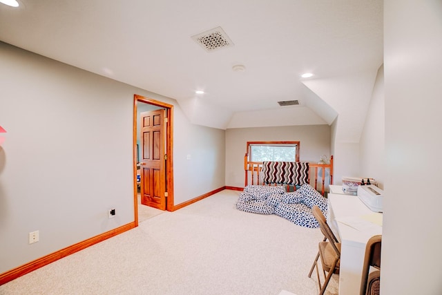1533 E 1400 N Rd, Crescent City, IL 60928 - bedroom with light colored carpet, recessed lighting, and vaulted ceiling